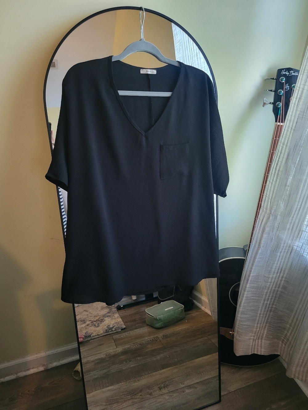 Boutique Black Tunic 2X
